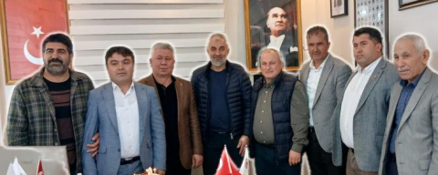 RAMAZAN TEMEL DURMAK BİLMİYOR: HER KAPIYI ÇALIYOR